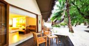 gallery_9437_42471_1000ut_adaaran_select_hudhuranfushi_beach-villa-terrece11.jpg